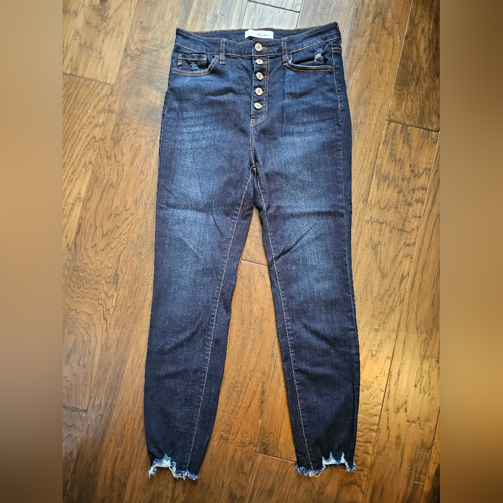 NWOT KanCan Highrise Size 11/29